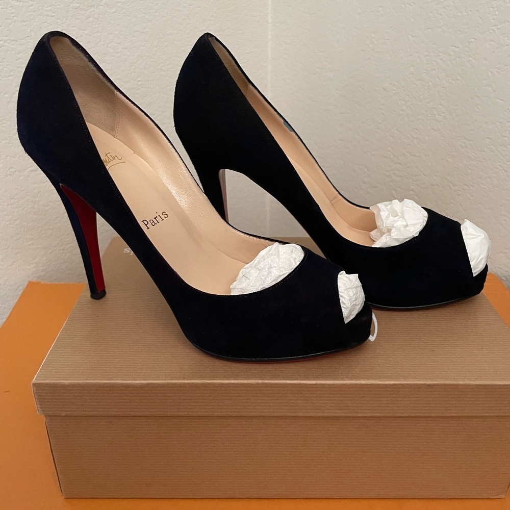 Christian Louboutin Very Prive Black Suede Veau Velour platform pumps EU38.5 - Picture 2 of 12